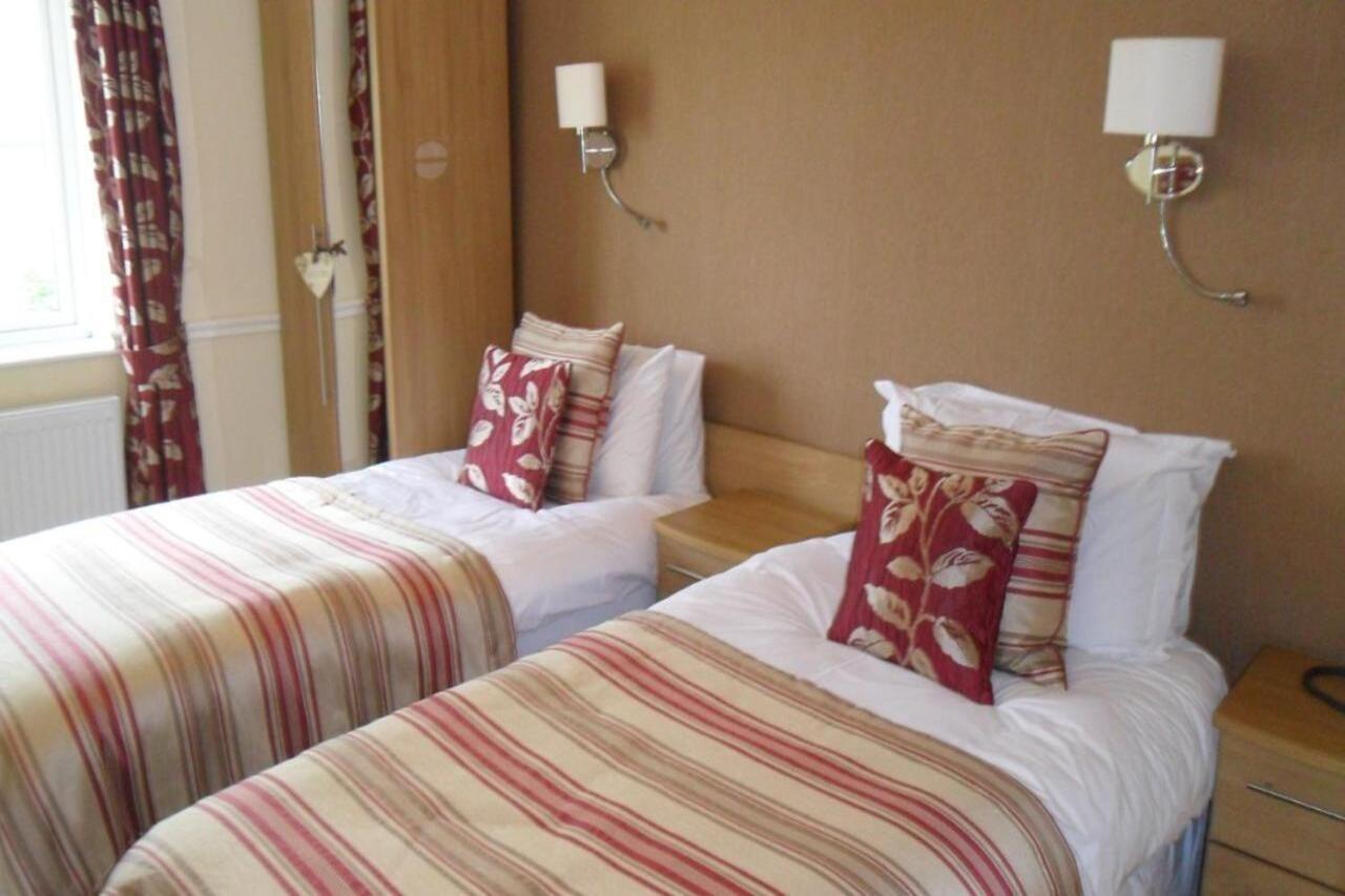Oyo White Horse Lodge Hotel, East Thirsk Bagby Extérieur photo