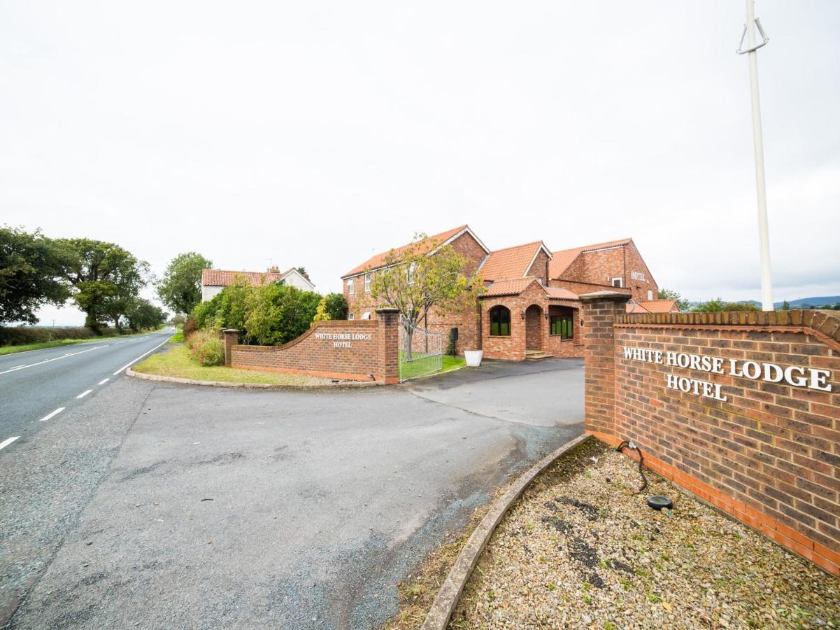 Oyo White Horse Lodge Hotel, East Thirsk Bagby Extérieur photo
